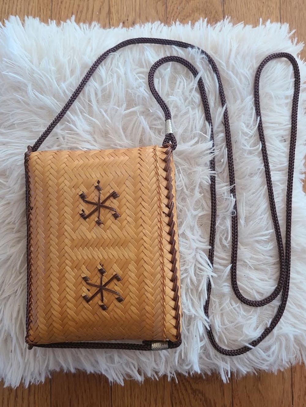 Vintage woven mini crossbody purse bag